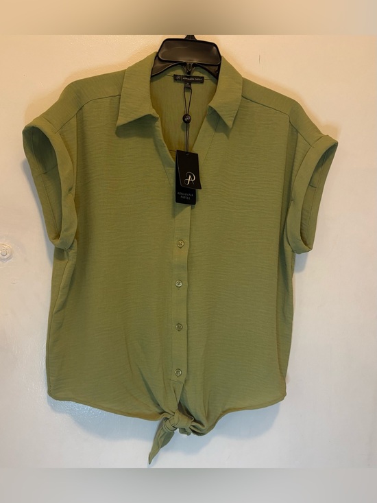 Adrianna Papell Tops - Adrianna Papell Sage Green Short-Sleeve Button-Front Tie Hem Top